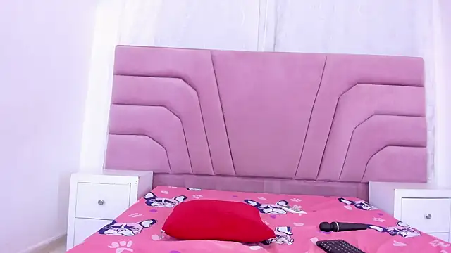 Lulu_Kissx webcam