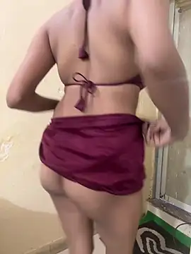 bold_priya webcam