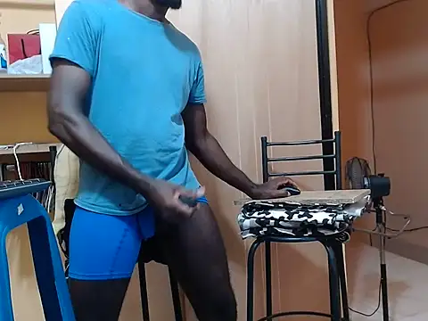 kurtbigcock webcam