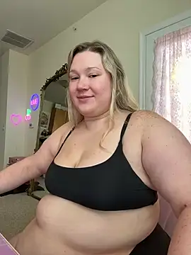 PiggyRose webcam
