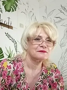 Catty_Lady webcam