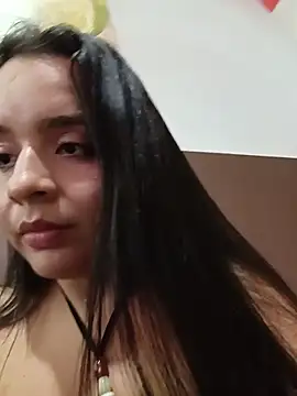 Julieth_hot-69 webcam