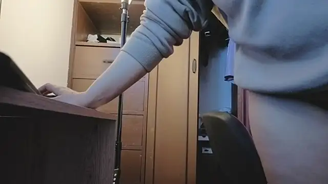 MiaCollinssx webcam
