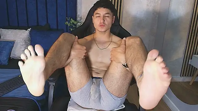 Noah_Clarkk webcam