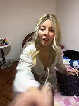 Kitty_Cattyy webcam