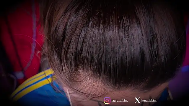 Laura_takint webcam