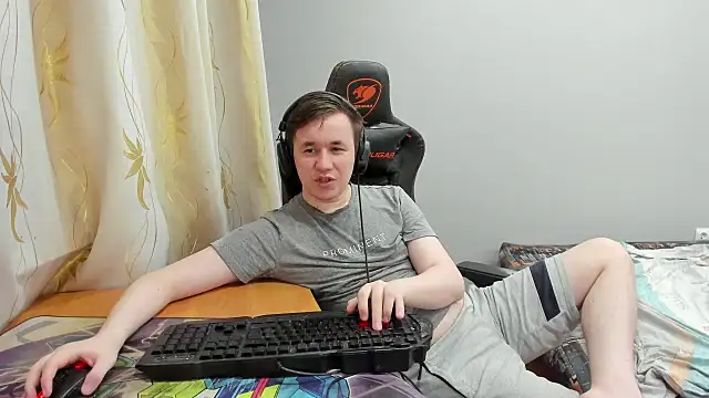 iliaskrislove webcam