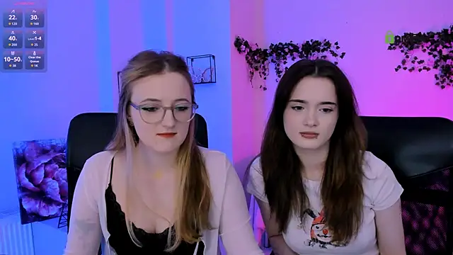 liana_kisses webcam