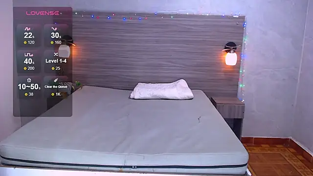 Natasha_And_Savage webcam