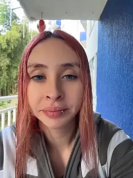 Sophia_LuxxX webcam