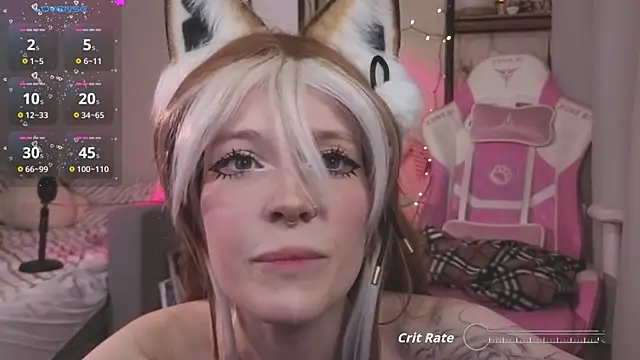 Tati_Crackling webcam
