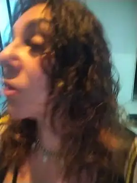 Myrnasexxx webcam
