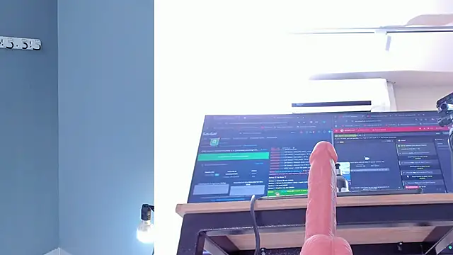 emilytowzen webcam