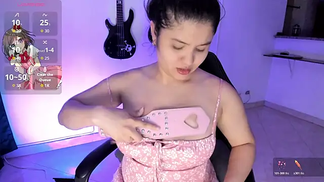 Pervyangell webcam