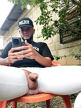 PIGHIGHDIRTY_p0 webcam