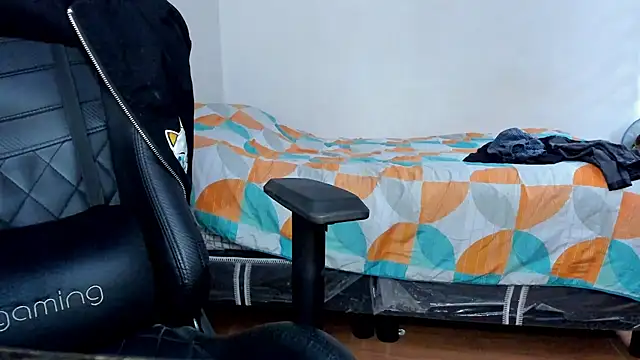 Tommy_Bred webcam