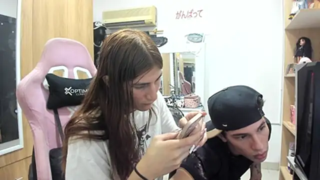 Pride_couple webcam