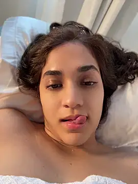 __amcutefatima webcam