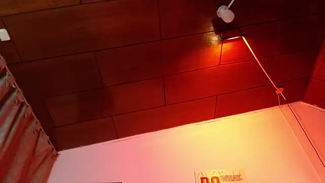 Dominik_girl webcam