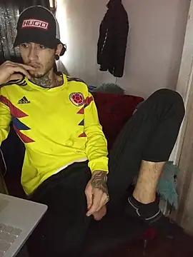 Tattoboy19cm webcam