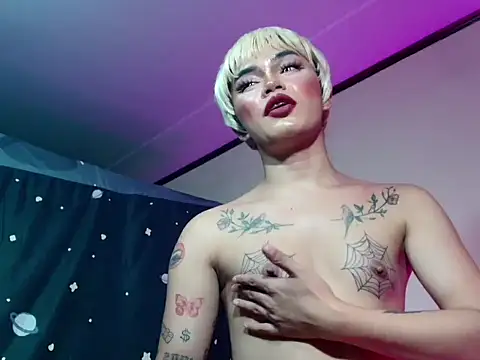 hugecockbabe live cam on StripChat