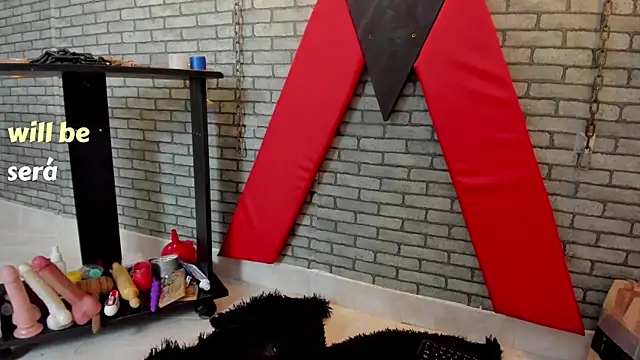 hillary_bigbutt webcam