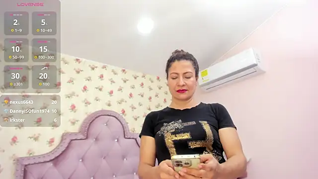 crystal_watson0 webcam