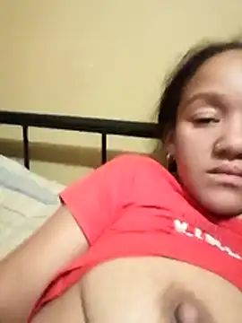 Cutegirlforreal webcam