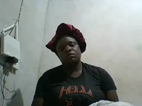 Juicy_lipsy webcam
