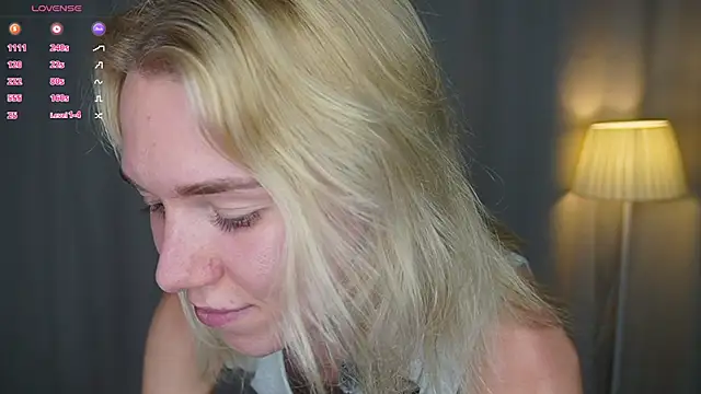 DianeHonnette webcam