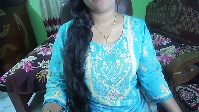 BengaliQueenStar webcam