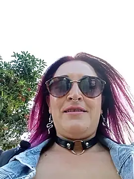 sophie_banger live cam on StripChat