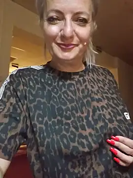 LadyTouch webcam