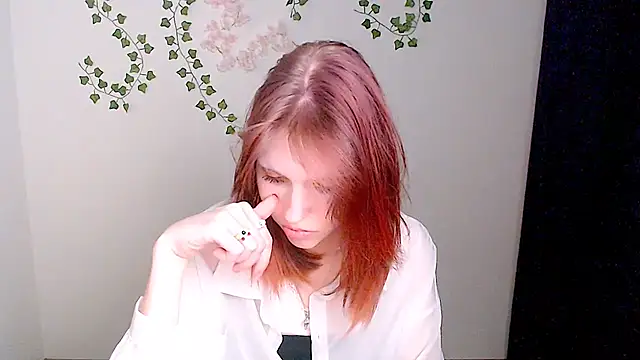 GuessMe___ webcam