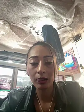 IsabellaMariet webcam