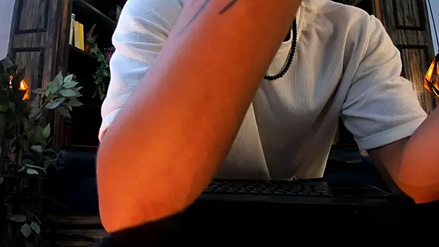 Donovan_Desmond webcam