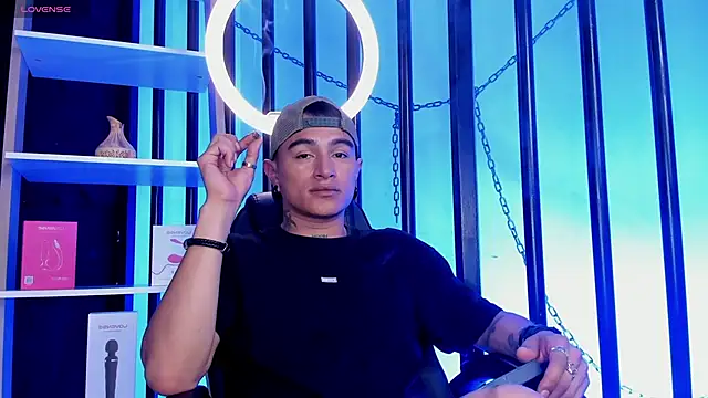 LiamDeep webcam