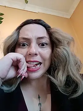madelaine- webcam