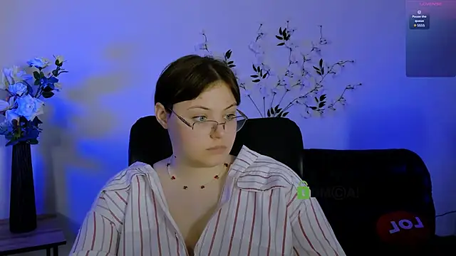 nikole_kitt webcam