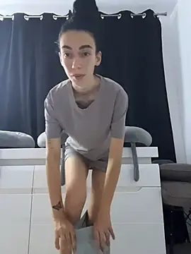 Celine_Roxelle webcam