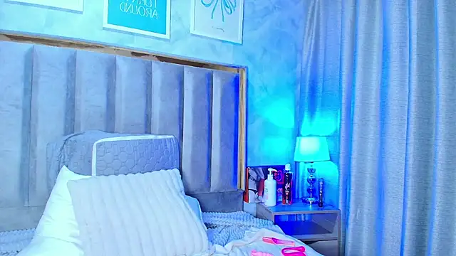 AvaX_777 webcam