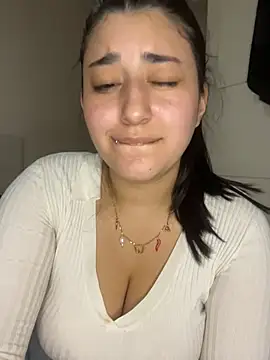 SashaLuss_ webcam