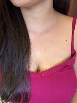 SURBHI__9 webcam