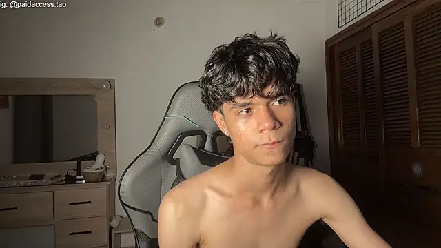 OopsAgain_ webcam