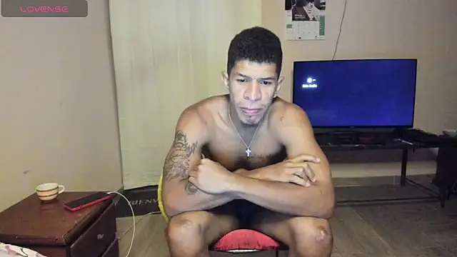 antonio_aguilarx webcam