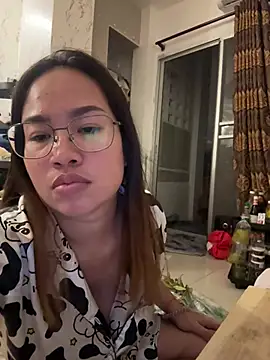 Ponthip webcam