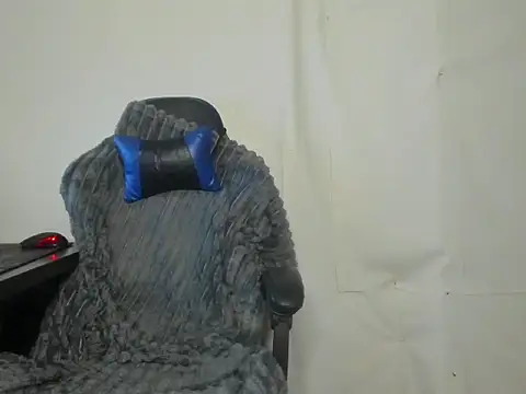 Kofi_exotic_2 webcam