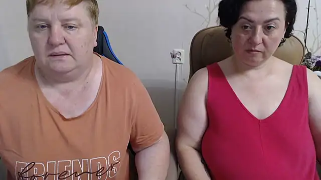Lindy-Jeanie webcam