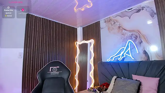 CRISTALBROKE_TAY webcam