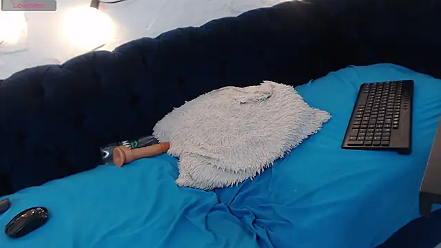 Catalina_skinny1 webcam